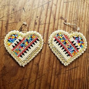 💝 Beaded Heart Earrings
